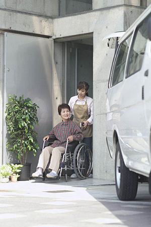 明石市の眼科で行われる白内障の日帰り手術の流れ